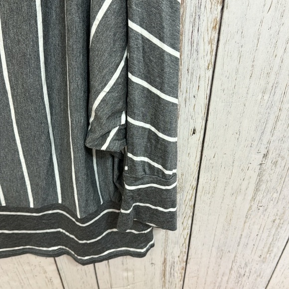 White Birch Striped Blouse - Picture 6 of 10